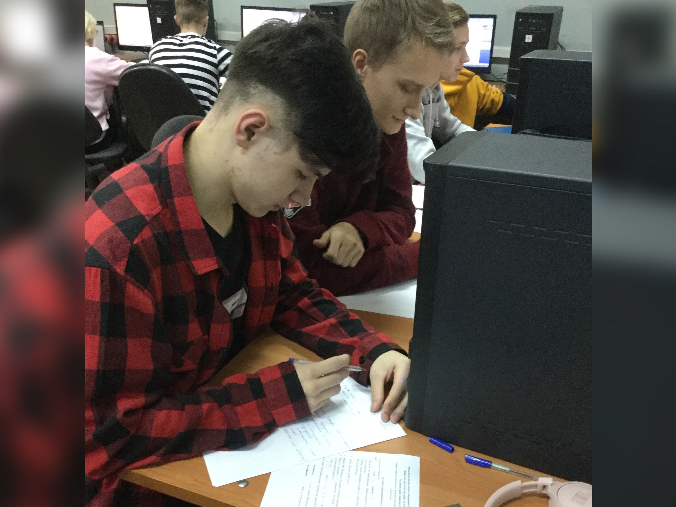 Студенты Кафедры Цифровые технологии в урбанистике, архитектуре и строительстве (ЦТУАС)